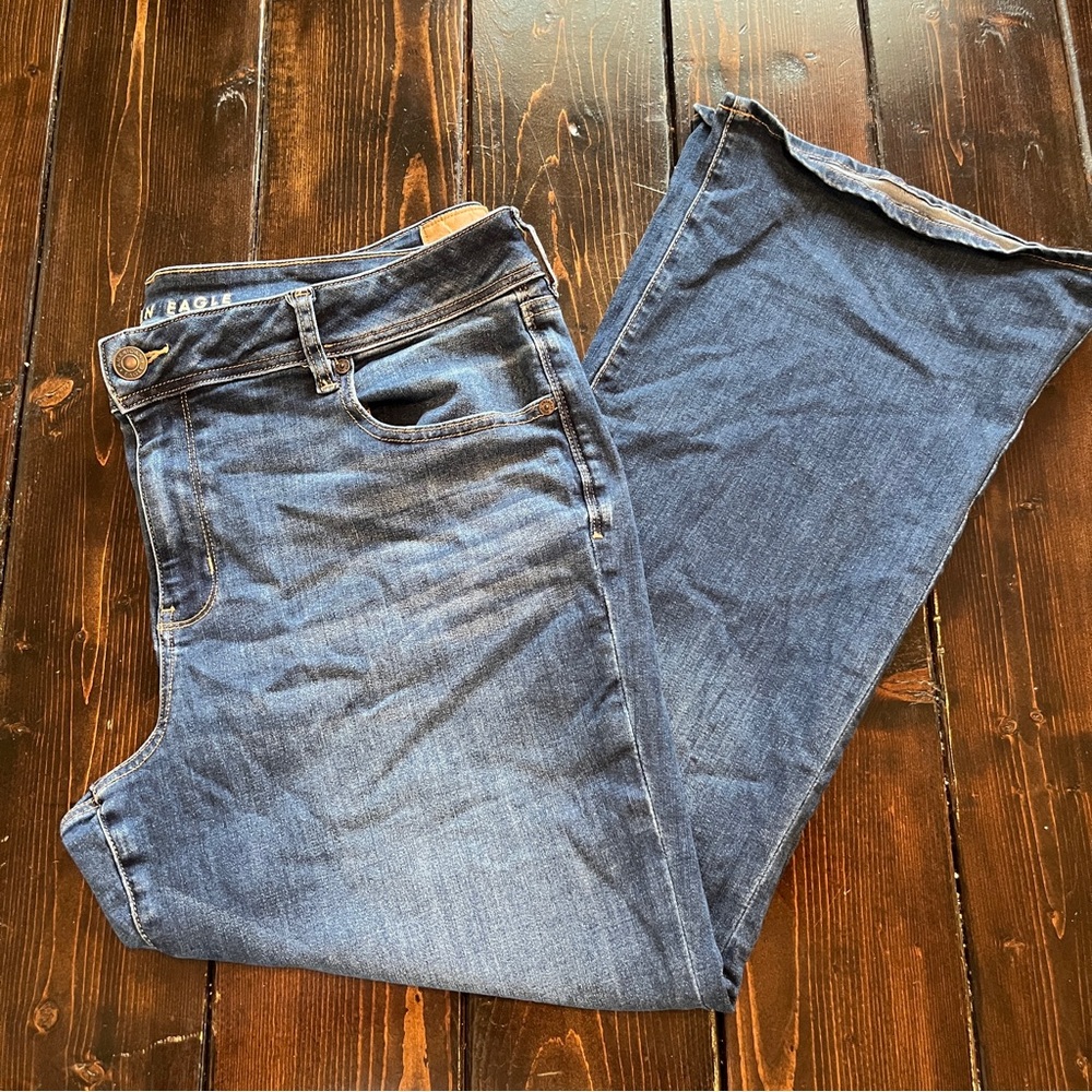 American eagle kick boot jeans